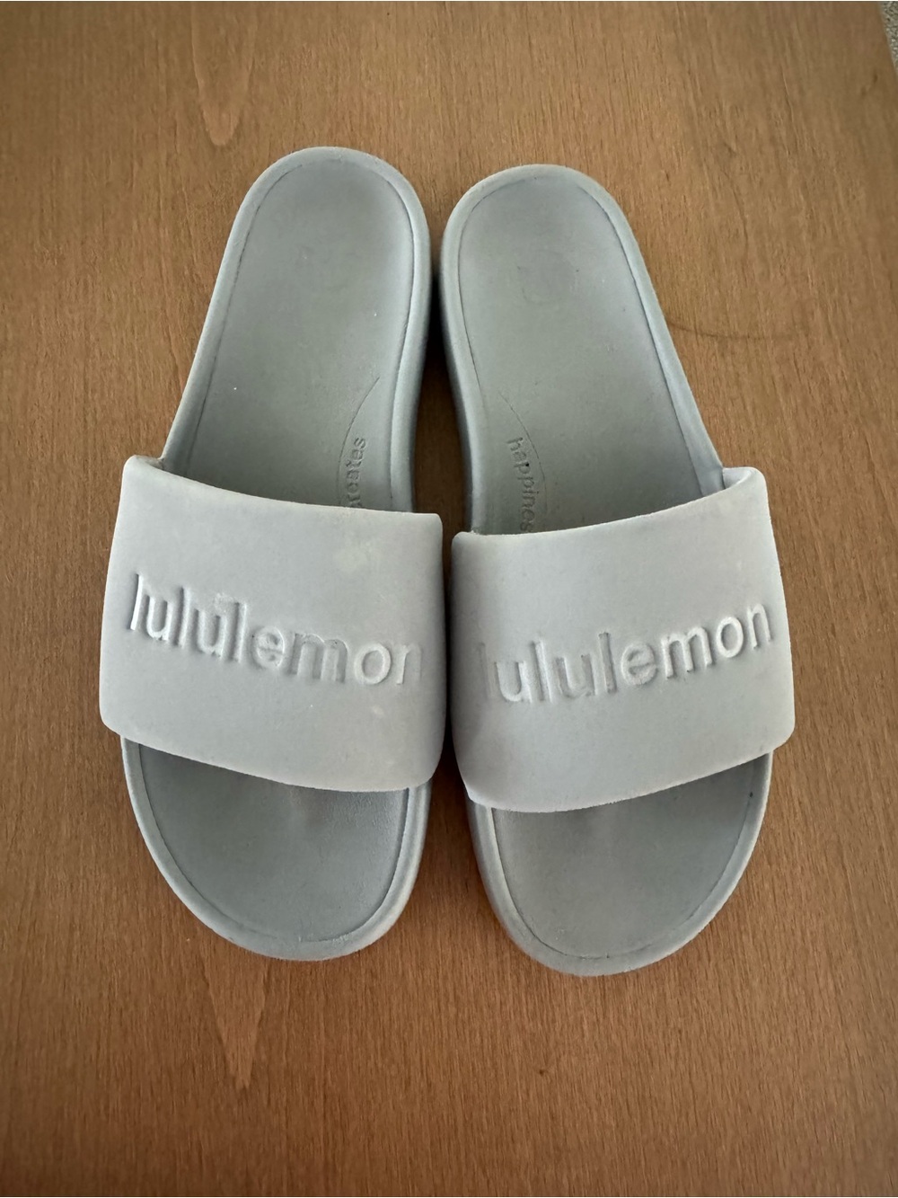 lululemon athletica Light Gray Slide Sandals